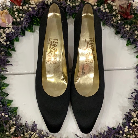 Salvatore Ferragamo - Picture 3 of 4